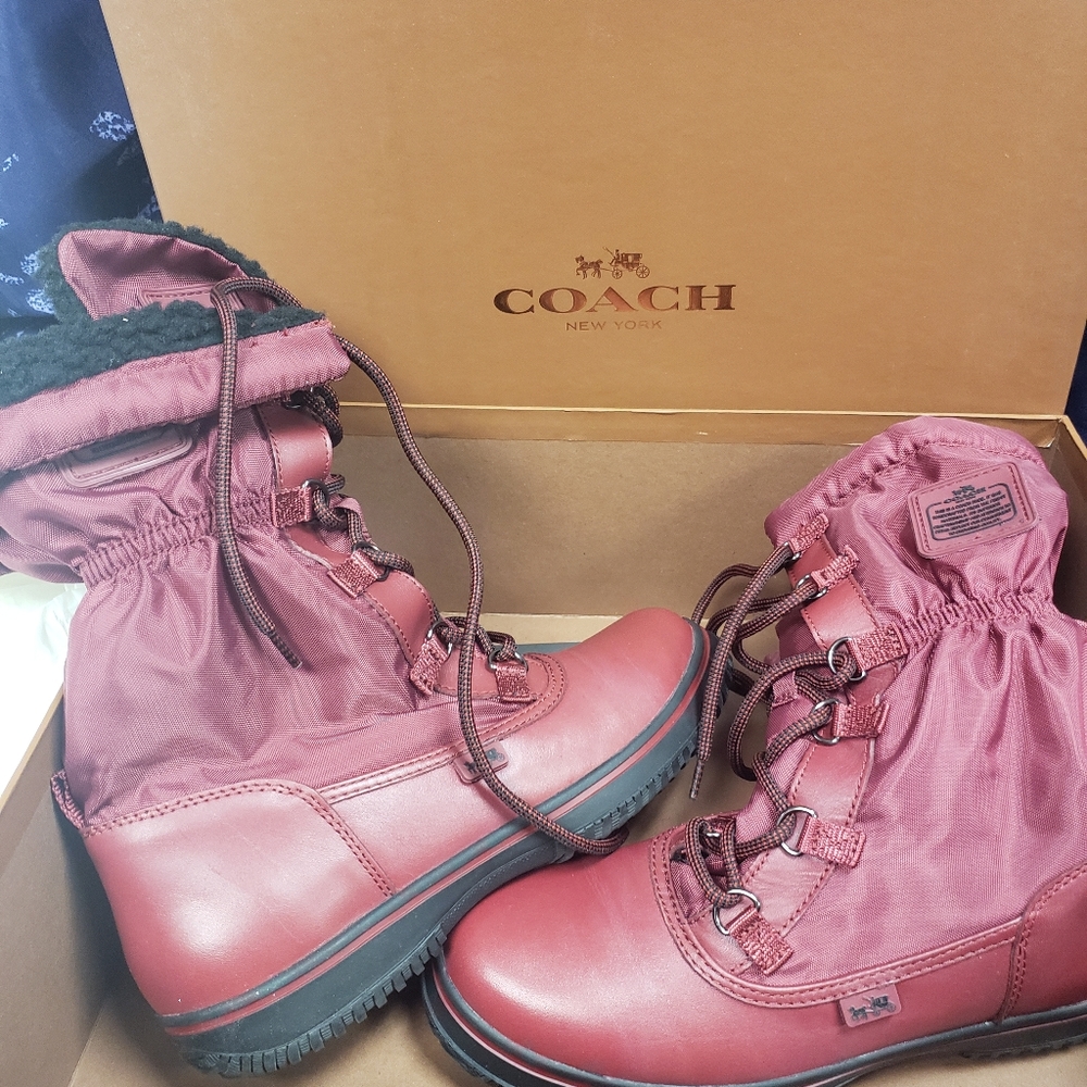 Coach boots